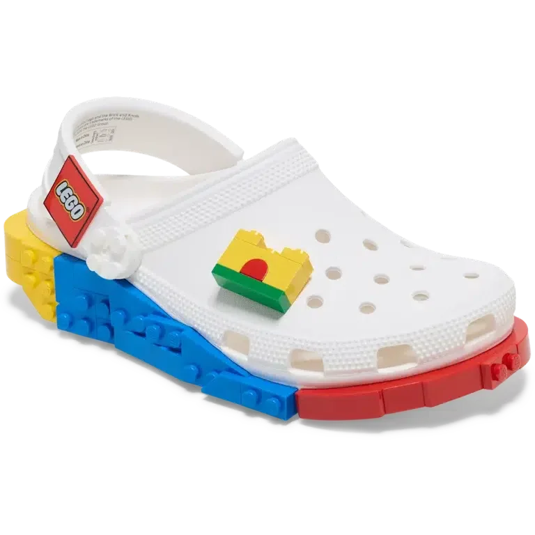 4 przypinki Jibbitz™ z motywem zamku 4 przypinki Jibbitz™ z motywem zamku