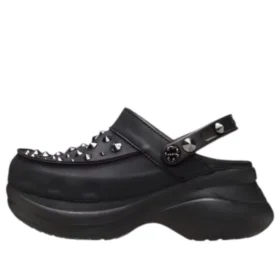 Chodaki Bae z ćwiekami „Black”