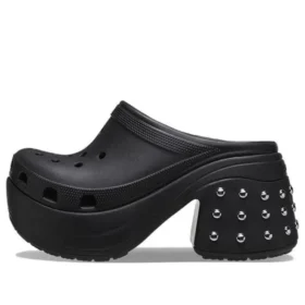 Chodaki Siren z ćwiekami „Black”