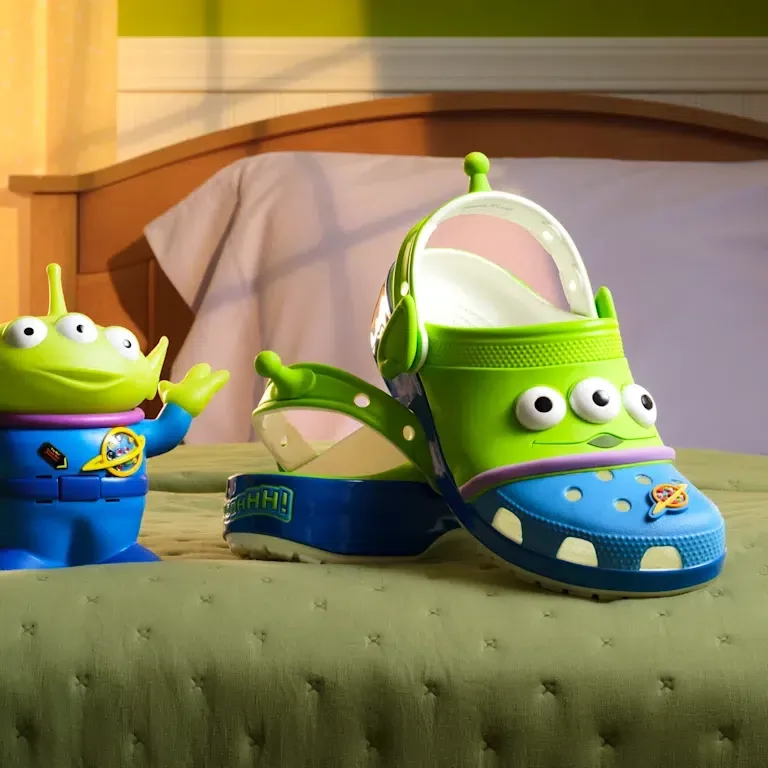 Classic Clog Disney i Pixar z serii „Toy Story: Obcy” Classic Clog Disney i Pixar z serii „Toy Story: Obcy”
