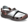 Classic Clog „Mandalorian” z serii „Gwiezdne Wojny™” Classic Clog „Mandalorian” z serii „Gwiezdne Wojny™”