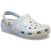 Classic Clog z marmurkowym wzorem „Blue Calcite Multi”