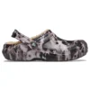 Classic Lined Clog, barwiony wybielaczem „Black White Beige”