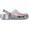 Coca-Cola x Crocs Crossover Light X – płaskie, sportowe, unisexowe sandały na co dzień w kolorze szarym