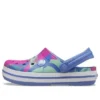 Crocband Graphic Chodaki „Blue Pink Green”