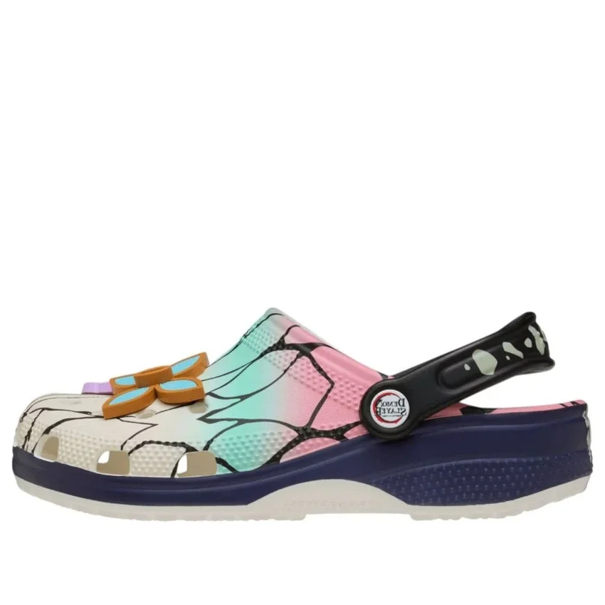 Crocs x Demon Slayer Classic Clog „Shinobu Kocho” Crocs x Demon Slayer Classic Clog „Shinobu Kocho”