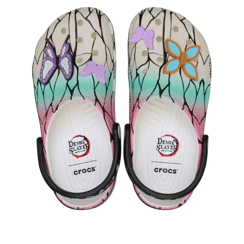 Crocs x Demon Slayer Classic Clog „Shinobu Kocho” Crocs x Demon Slayer Classic Clog „Shinobu Kocho”