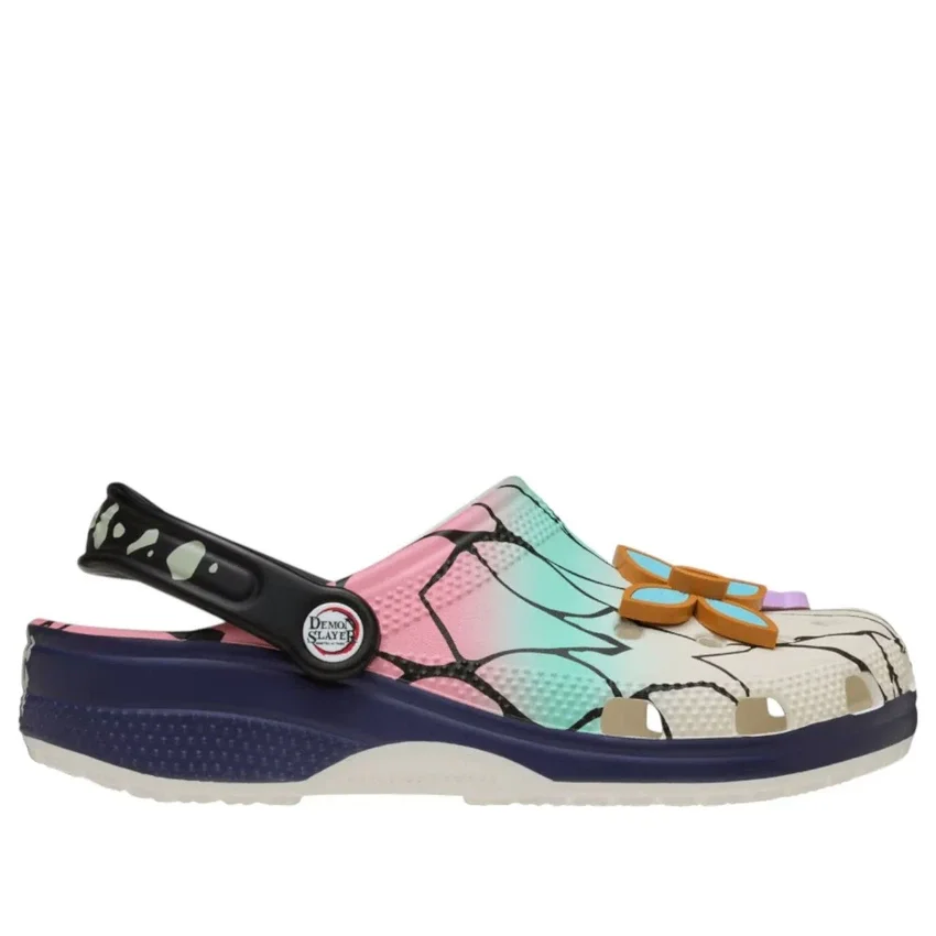 Crocs x Demon Slayer Classic Clog „Shinobu Kocho” Crocs x Demon Slayer Classic Clog „Shinobu Kocho”