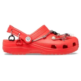 Crocs x Karol G Classic Clogs „Metal Hearts”