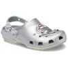 Crocs x Kenny Scharf Classic Clog „Silver”