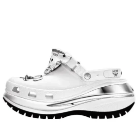 Crocs x MCM Mega Crush Clog „White Silver”