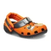 Crocs x Naruto Classic Clogs „Orange Black”