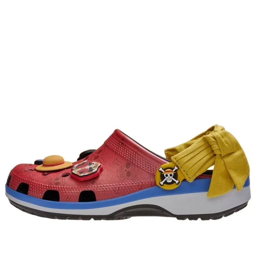 Crocs x One Piece Classic Clog „Luffy” Crocs x One Piece Classic Clog „Luffy”