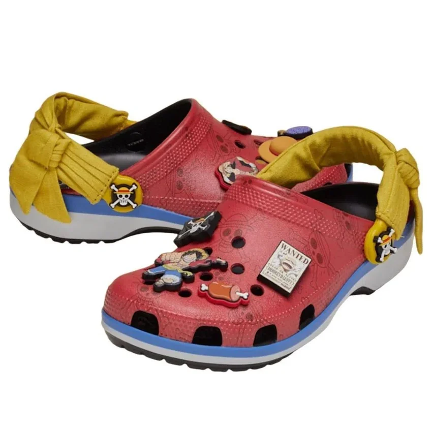 Crocs x One Piece Classic Clog „Luffy” Crocs x One Piece Classic Clog „Luffy”