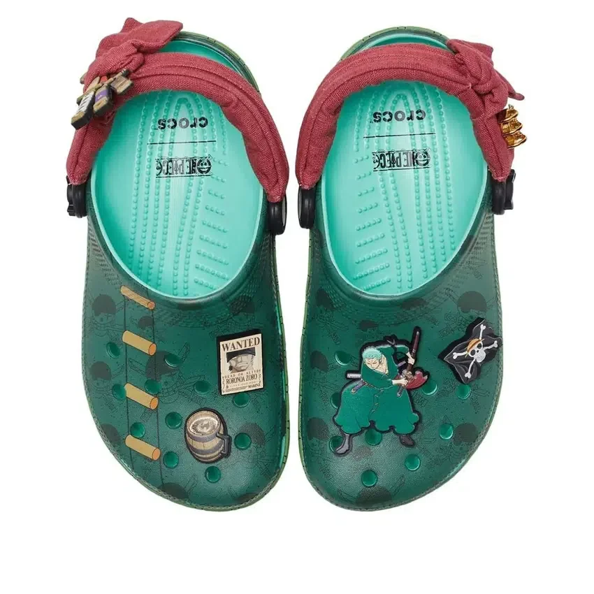 Crocs x One Piece Classic Clog „Zoro” Crocs x One Piece Classic Clog „Zoro”