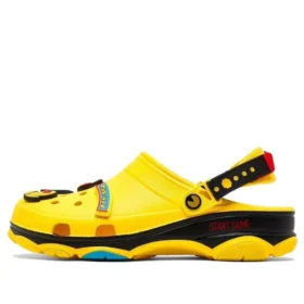 Crocs x Pac-Man Classic Clogs „Yellow Black”