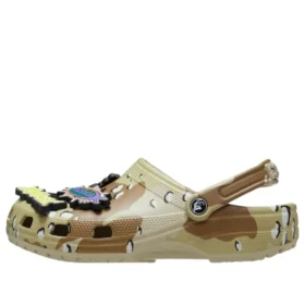 Crocs x XLARGE Classic Clog „Desert Camo”