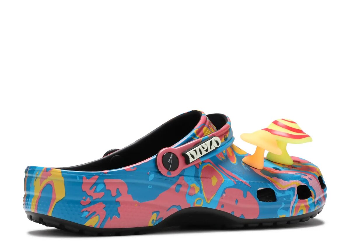 Diplo x Classic Clog „Take a Walk on the Weird Side” Diplo x Classic Clog „Take a Walk on the Weird Side”