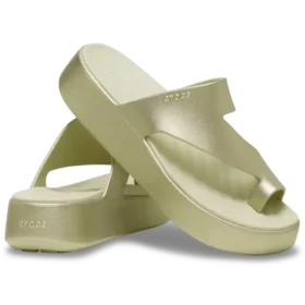 Getaway Metallic Platform Toe Loop