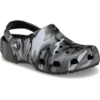 Klasyczne chodaki w kamuflażu Klasyczne chodaki w kamuflażu