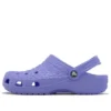 Klasyczne chodaki z imitacji skóry krokodyla „Purple”