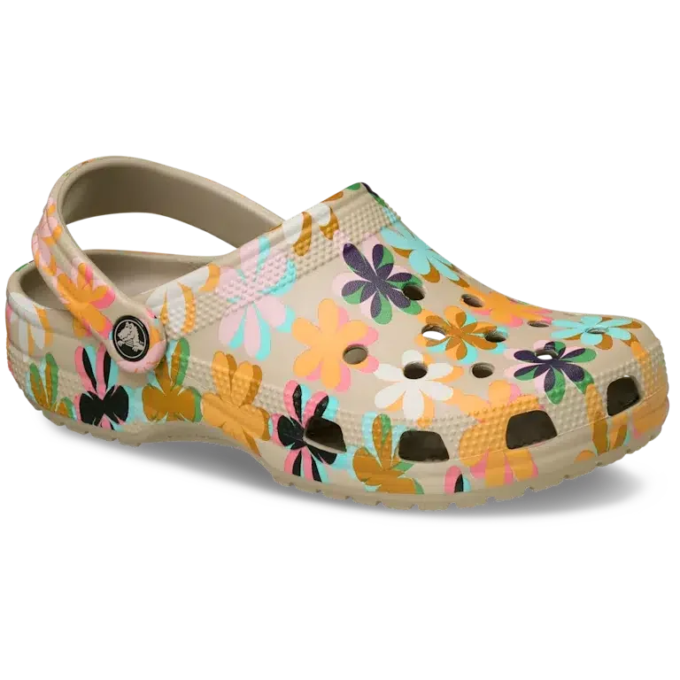 Klasyczne letnie chodaki w stylu retro Klasyczne letnie chodaki w stylu retro