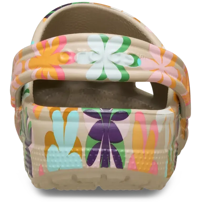 Klasyczne letnie chodaki w stylu retro Klasyczne letnie chodaki w stylu retro