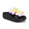 Klasyczne, wygodne chodaki Daisy „Black Multi”