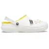 NEVERXCrocs Classic Cozy Stay Warm – sportowe kapcie Crocs, unisex, wielokolorowe