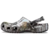 Pleasures x Realtree x Classic Clog „Skeleton Edge Camo”