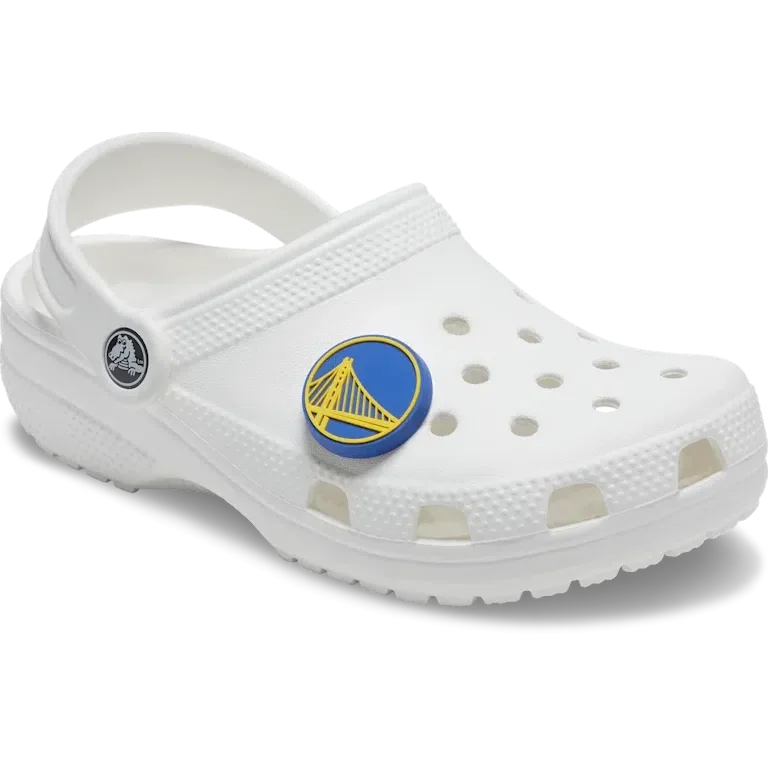 Przypinki Jibbitz™ z motywem drużyny NBA Golden State Warriors Przypinki Jibbitz™ z motywem drużyny NBA Golden State Warriors