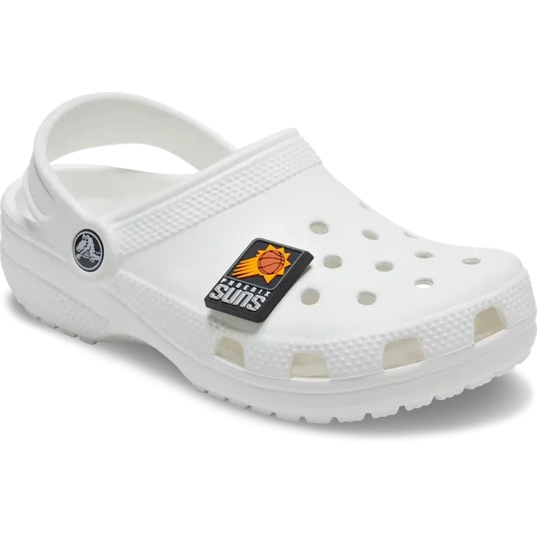 Przypinki Jibbitz™ z motywem drużyny NBA Phoenix Suns Przypinki Jibbitz™ z motywem drużyny NBA Phoenix Suns