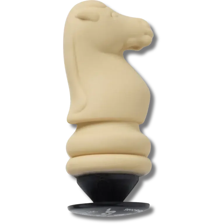 Przypinki Jibbitz™ z trójwymiarową figurką szachową rycerza Przypinki Jibbitz™ z trójwymiarową figurką szachową rycerza