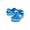 Zabawne sandały sportowe na płaskim obcasie „Funny Shark Small Crocs” w kolorze niebieskim
