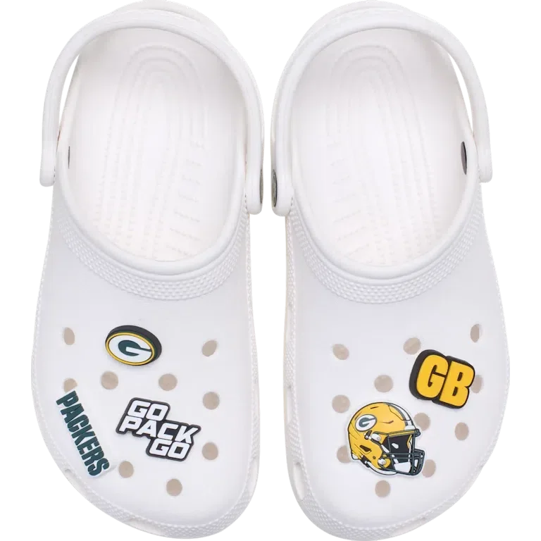 Zestaw 5 przypinek do butów Jibbitz z motywem drużyny NFL Green Bay Packers Zestaw 5 przypinek do butów Jibbitz z motywem drużyny NFL Green Bay Packers