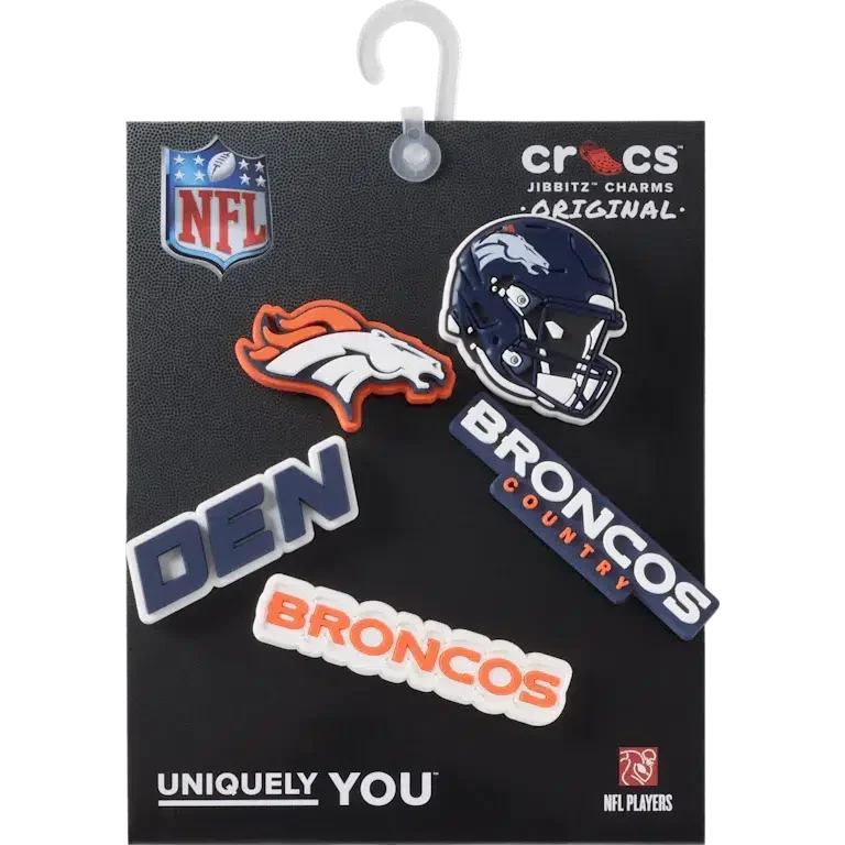 Zestaw 5 przypinek Jibbitz do butów z motywem drużyny NFL Denver Broncos Zestaw 5 przypinek Jibbitz do butów z motywem drużyny NFL Denver Broncos