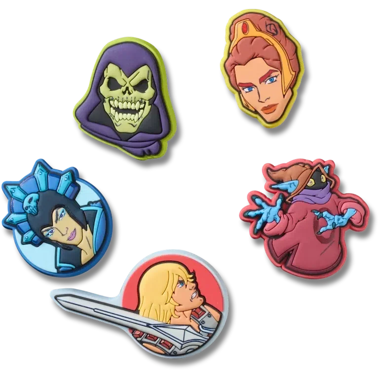 Zestaw 5 przypinek Jibbitz™ z motywem Masters Universe Zestaw 5 przypinek Jibbitz™ z motywem Masters Universe